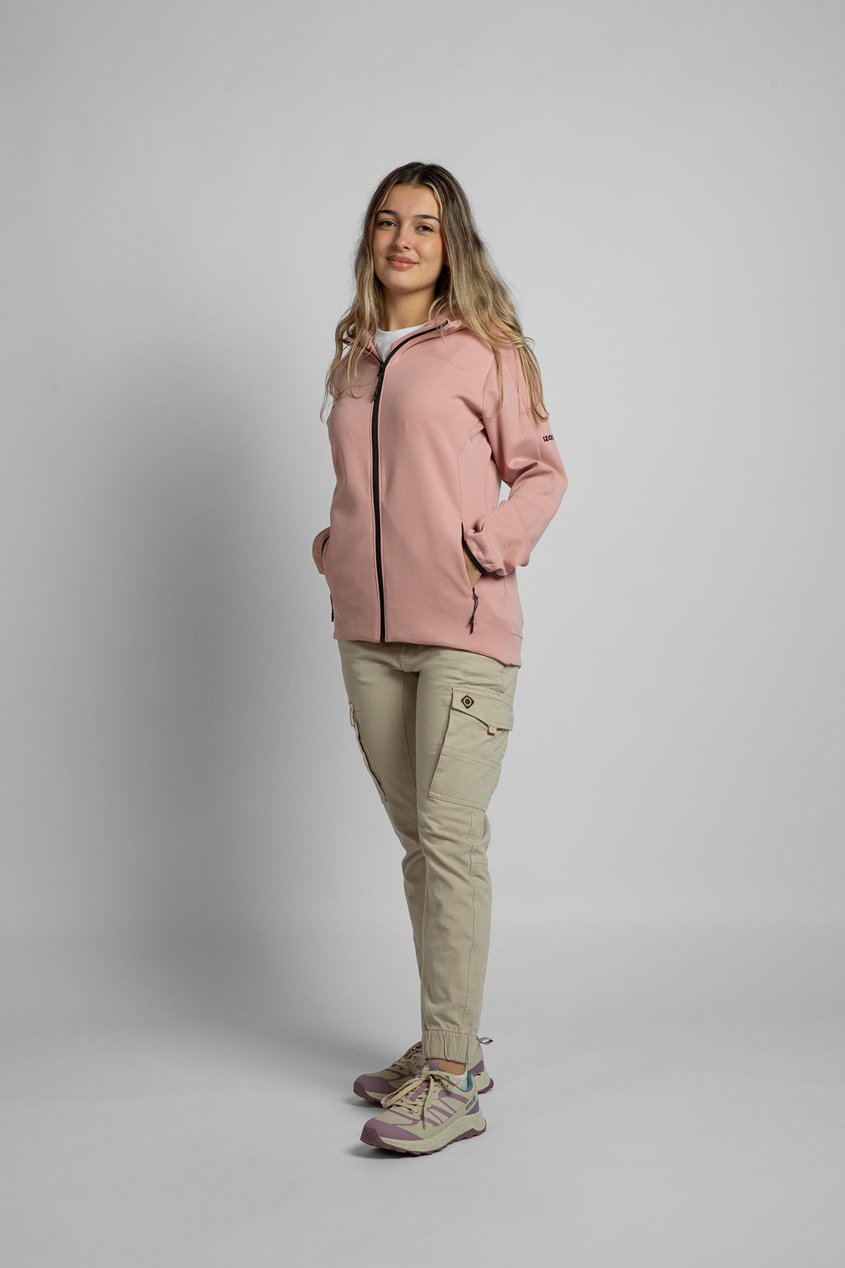 CHAQUETA CON CAPUCHA LAGUAR